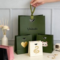 10/24/30/50Pcs Custom Logo Green Paper Gift Tote Bags With Ribbon Handles 22x18x8.5cm Kids Birthday Bridal Shower Party Favors