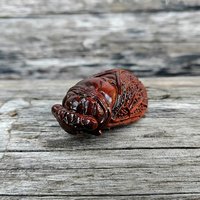 2.6Inch Handcrafted Wooden Carved Animal Cicada Ornament, a Decorative Craft Piece Suitable for Creative Home Desktop Decorations, Creative Desktop Ornaments, Party Decorations, Housewarming Gifts,