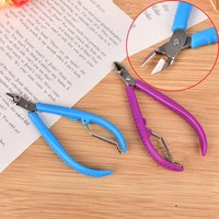 Toenail Ingrown Nail Art Cuticle Nipper Clipper Edge Cutter Manicure Scissor Plier Tool Pedicure Dead Skin Remover Color Random