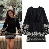 ETJ's Spring 2025 new women's vintage ethnic-style embroidered printed wide-sleeved round-neck dress