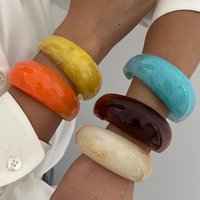 Ingemark 5 Colors Vintage Resin Acrylic Open Cuff Bangles for Women on Hand Boho Chunky Arm Bracelets Y2K Couple Jewelry Gift