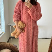 Women's Sleepwear Winter Thickened Warm Coral Velvet Jacquard Sleeping Gown Long Section Solid Colour School Pajamas Loungewear