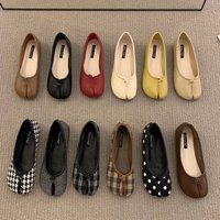 Women Flats Tabi Ninja Shoes Woman Ladies Microfiber Leather Comfy Flats Split Toe Slippers Soft Bottom Loafers Solid Brief La