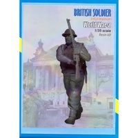 1/35 Resin figure unpainted model kit, World War II British soldier, unassembled and unpainted GK