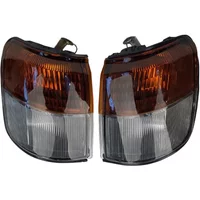 1 Pair 2 Pcs Narrow Body Turning Light for Pajero V30 V40 for Montero SFX Front Corner Lamp for V20 Mr387543 2 Color