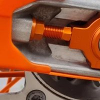 Rear Chain Axle Blocks Adjuster Bolts For KTM 690/790/890/950/990/1090/1190/1290 ADVENTURE/DUKE/ENDURO/SMC/R 2004-2023 2024