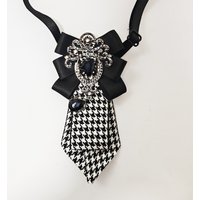 A Handmade Women's Plaid Black Diamond Tie, a Must-Have for the Back-To-School Season, Paired with Uniforms, Versatile, Dark Style