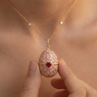 Colorful Round Pendant Necklace Open and Close Design for Mother's Day Gift Necklace New Trendy Heart Elephant Trojan Necklace