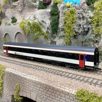 HO Type 1/87 Train Model ROCO 74474/74475/74476/74477 First and Second Class Passenger Carriages Multiple Optional Train Toys