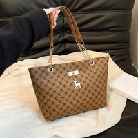 2024 Autumn and Winter New Presbyopic Handbag Shoulder Bag Large Capacity Tote Bag Women's Bag