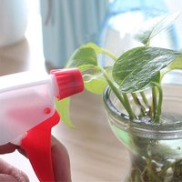 500ml Large Capacity Spray Bottle Plastic Watering Pot for Garden Flowers Handheld Irrigation Supplies for Indoor Outdoor Plants