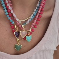 Dopamine Fashion Multi Colored Natural Stone Heart Pendant Beaded Necklace Women Elegant Resin Necklace Mother Plot Gift 2026