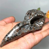 1pc Natural Flame Stone Crow Skull Carving, Home Decoration, One-of-a-Kind Crystal Animal Statue, Perfect for Desk Decor