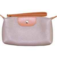 The new fashionable soft leather women's wallet with contrasting colors is a portable, niche and versatile wrist bag.