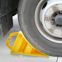 Portable Wheel Chock with Handles Vehicle Truck Tire Non-slip durable Wheel Ramp Skid Wheel chock for RVs Trailer Truck