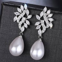Huitan Noble Water Drop Design Imitation Pearl Women Drop Earrings Inlaid CZ Fashion Wedding Elegant Party Accessories Jewelry