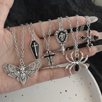 Harajuku Black Gothic Bat Spider Cross Pendant Necklace Unisex Grunge Y2K Style Halloween Jewelry Accessory