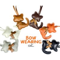 Handcrafted Leather Cat Keychains - Adorable Bow Tie Details, 12 Colors-Perfect Gift-PU Leather-Ideal For Bag Accessory