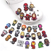 1/30 szt. Urocze ozdoby do butów z PVC z motywami superbohaterów: Kapitan Ameryka, Deadpool, Thor, Groot, Venom, wysokiej jakości akcesoria DIY do but
