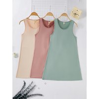 A new style of three-piece vest nightgown for women, a simple solid color sleeveless home dress, a short skirt, and a casual thr