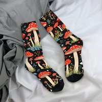 Retro Harajuku Style Funny and Novelty Socks Red Mushroom Men's Mid-calf Socks Non-slip Durable and Breathable Socks Happy Gift