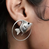 Beach Breeze Retro-style Fish-shaped Earrings for Ladies, Jewelry Earrings with Aged Finish, Suitable for Street Wear.