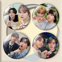 H-Han Lee K-Know Kpop Laser Badge Creative Pins Brooch for Bag Clothes Hat Decor Gifts Fans Collect