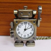 Vintage Robot Shape Arabic Numerals Round Dial Quartz Pocket Watch Pendant Decorated with Cute Keychain Bag Charm for a Party