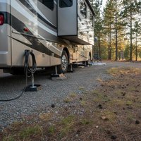 Jack Stabilizer Feet 9 Inch Round For 5th Wheels Travel Trailers Motorhomes, Permanent Attached Rubber Leveling Pads 5000 lbs Capacity 6-Pack