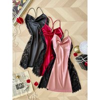New style Women's Lace Splicing Nightdress Sexy Fashion Pajamas Simple And Comfortable Suitable For Parties And Home