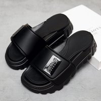 The 2025 new casual thick-soled women's flip-flops for summer wear, with anti-slip soft soles and fashionable Velcro one-line fl