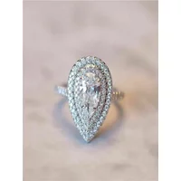 2025 New Light Luxury Water Drop Cube Zirconia Water Drop Ring Engagement Personalized Fashion Crystal Accessories Party Jewelry