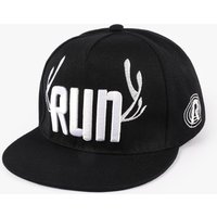The Korean version of the trendy embroidered RUN beaver-brimmed hard-top cap is suitable for use in cool performances.