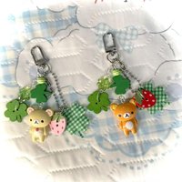 Four-Leaf Clover Rilakkuma Keychain Beaded Pendant Charm Cute Retro Keychain Bag Decoration Car Toy Accessories Lazy Bear Gift