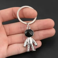 3D Astronaut Space Robot Keychain Keyring for Men Fashion Car Accessory Spaceman Gift for Friend