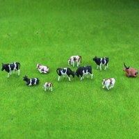 5Pcs/10Pcs HO Scale1/87 Miniature Cow Model Farm Cattle Figurines Models Fairy Garden Sandtable Landscape Action Diorama