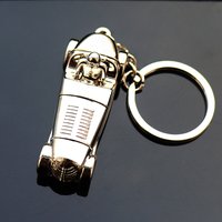 f1 keychain Alloy F1 Racing Car Model Keychain Boys and Girls Schoolbag Pendant Key Chain Ring Couple Keyring Small Gift