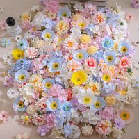 20/50Pcs 4-6CM Random Mix Artificial Flowers Silk Fake Rose Daisy Heads for Home Room Decor DIY Gifts Accessories Wedding Decor