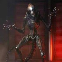 NECA 51742 Alien Romulus XX121 Ultimate Xenomorph 9 Inch Action Figure With Replaceable Hands Facehugger Collectible Model