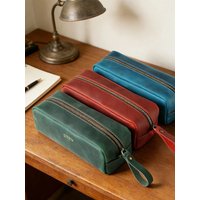 Travel Custom Name Genuine Leather Cosmetic Bag Engrave Letters Crazyhorse Leather Vintage Pen Pouch Personalized Storage Bag