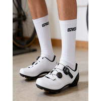AliExpress bmambas 2026 New Anti Slip seamless Cycling Socks Integral Moulding High-tech Bike Sock Compression Bicycle Outdoor Running Sport Socks