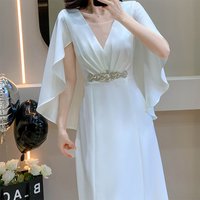 2026 New Long Evening Gown Host Performance Costume White Vocal Music Exam Ancient Chinese Guzheng Performance Outfit