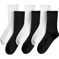 5/10 Pairs Breathable and Casual Socks Middle Tube Socks for Men Solid Colour in White and Black Streetwear Harajuku Women Socks