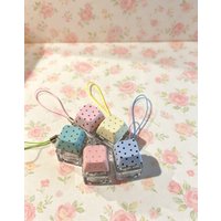 New Macaron Polka Dot Star Key Cap Stress Dopamine Relief Toy Keychain Chainrelieve Anxiety Stress Relief Bag Charm