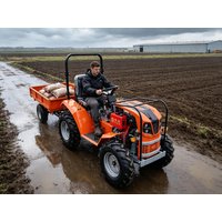 Household Crawler Tractor Compact Rubber Track Diesel Tractor 15–30Hp Orchard Mountain Small Farm Plowing Equipment