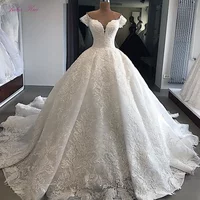 Julia Kui Custom Made Exquisite Lace Sweetheart Ball Gown Wedding Dress Sequined Lace Short Sleeves Princess Bridal Gowns