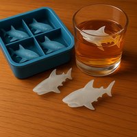 1-Piece Shark-Shaped Ice Mold, Food-Grade, Easy-To-Remove Ice Cube Mold for Home Use, Suitable for Quick Freezing, Essential for Kitchen, Ideal for Making Ice Cubes, Creative Kitchen Party Mold