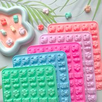 1pc Creative Lion Animal Bear Candy Chocolate Silicone Mold DIY Pudding Biscuit Cake Baking Mold (60 Chambers)