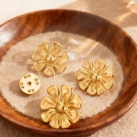 My Shape Vintage Metal Gold Color Flower Brooches Stainless Steel Nameplate Pin Fashion Backpack Scarf Accessories Jewelry Gifts