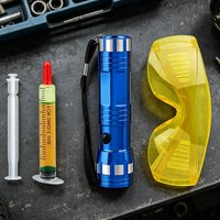 UV Leak Detection Light Protective Accurate Flashlight Oil Leak Detection Kit for Automotive Engine Radiator Refrigerator Home